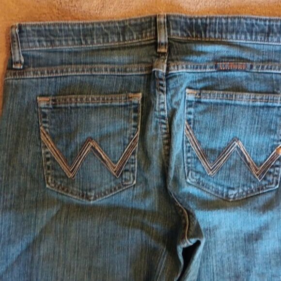 Wrangler Q-Baby No Gap Waistband Jeans - Picture 5 of 12